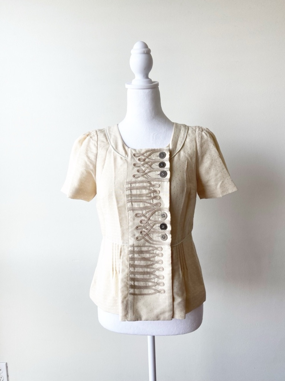 Floreat Cream Button Up Short Sleeve Women's Top Size 0